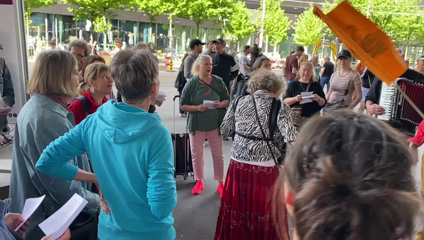 Ticker zum 1. Mai: 1.Mai-Demo ist zu Ende – Polizei und Organisatoren ...